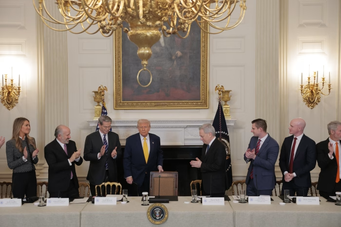 makan malam kripto trump